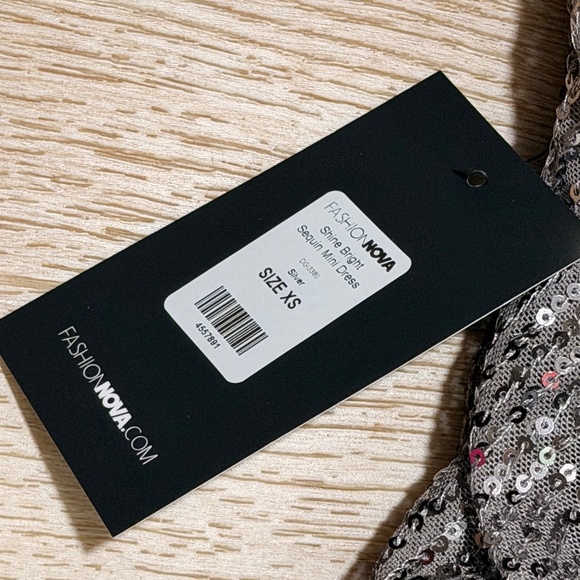 Glittery dress - Picture 2 of 2